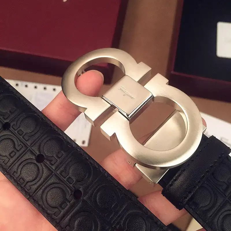 Salvatore Ferragamo s Belte 1907BL0057