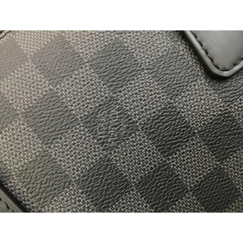 LV Bags 19B570237