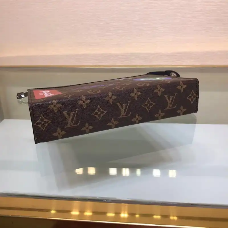 LV Bags 19B5790094