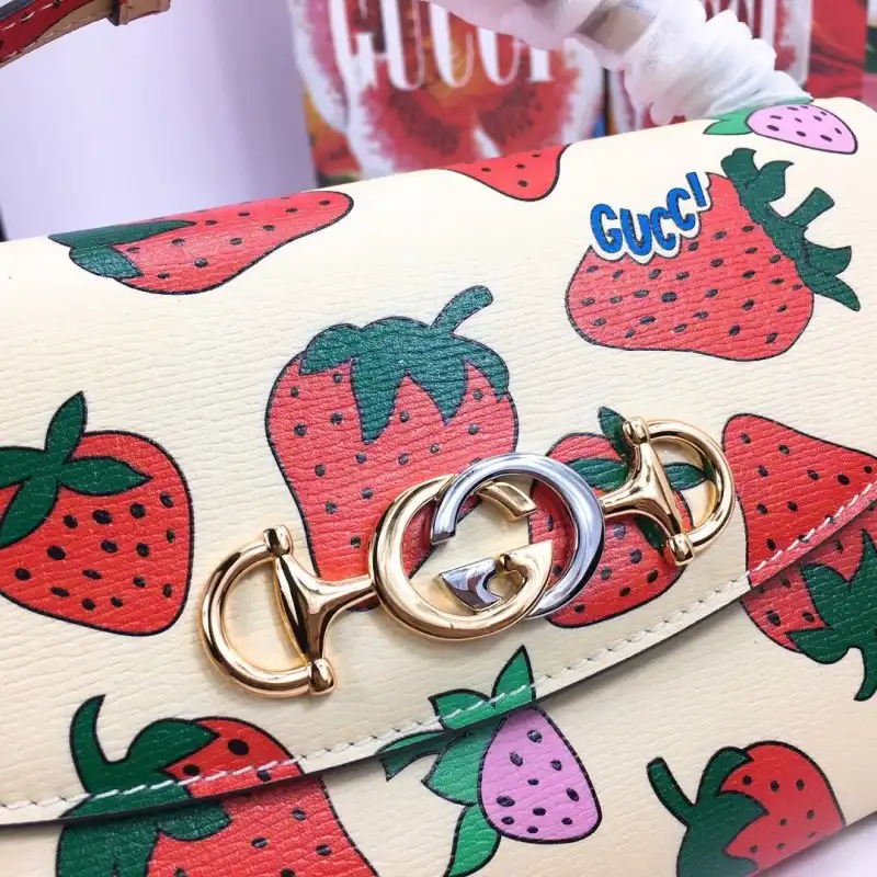 G*u*i bags 19b57b0022