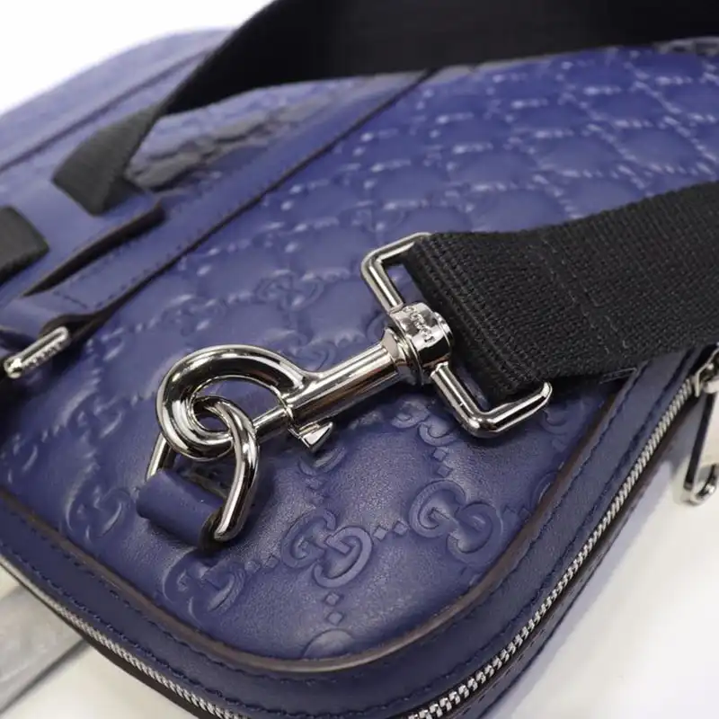 G*u*i briefcases 19gm0038