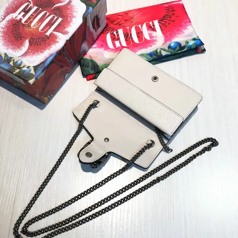 G*u*i bags 20guc0018