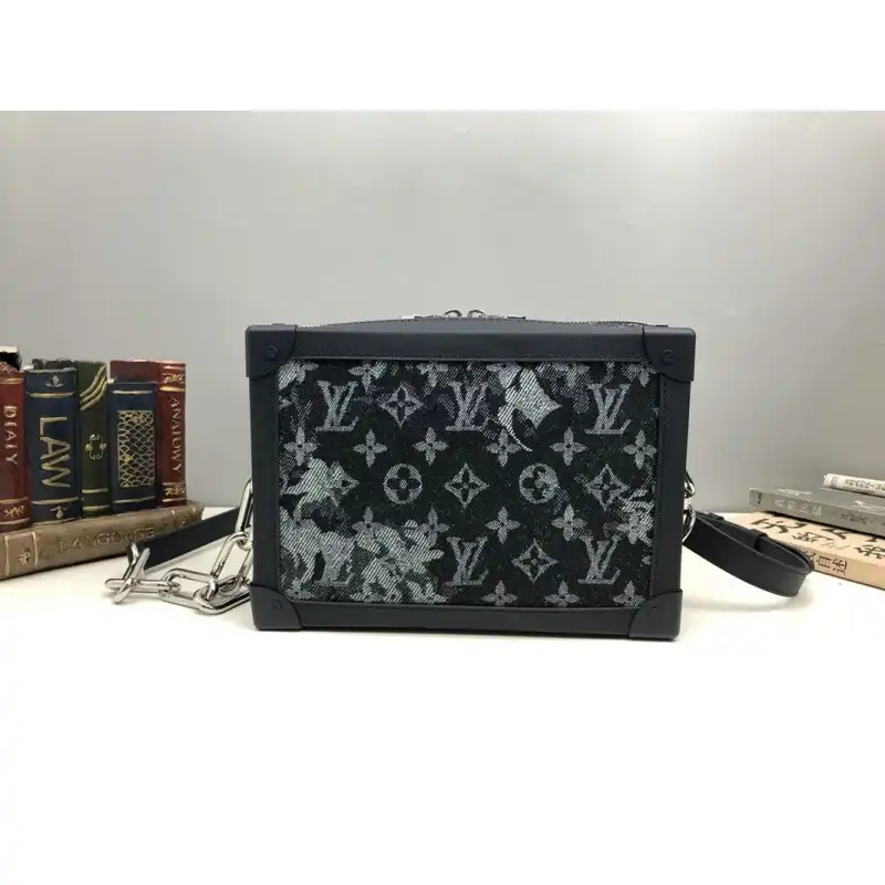 LV Bags 2101SH0010