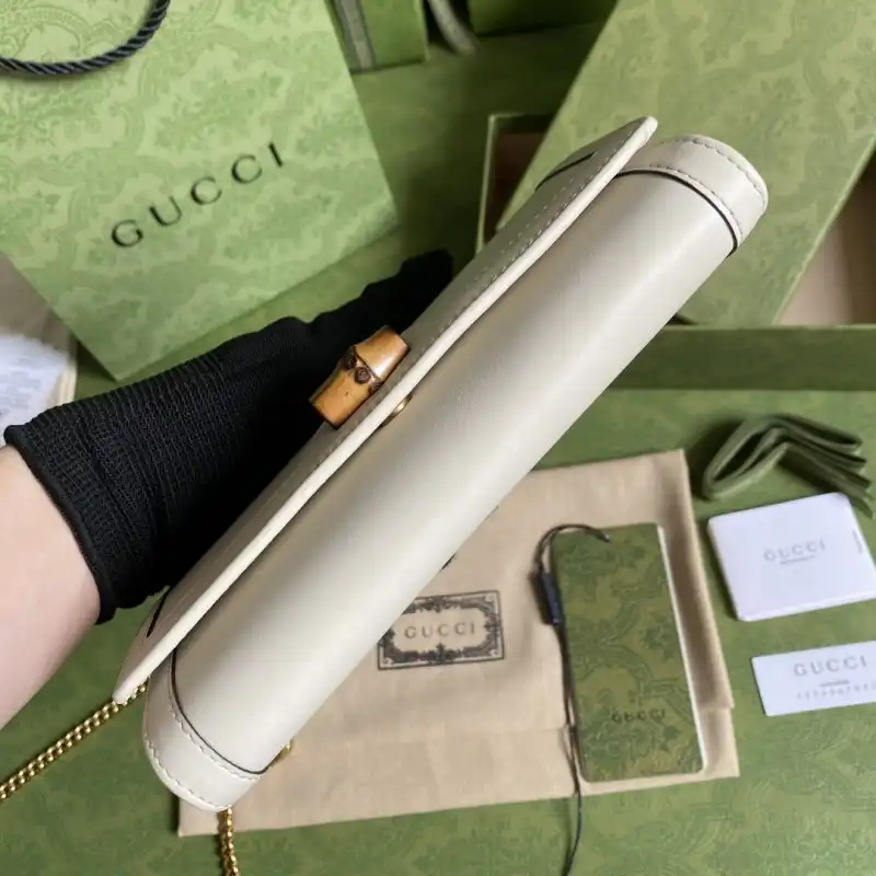 G*u*i s bags 2108ya0056