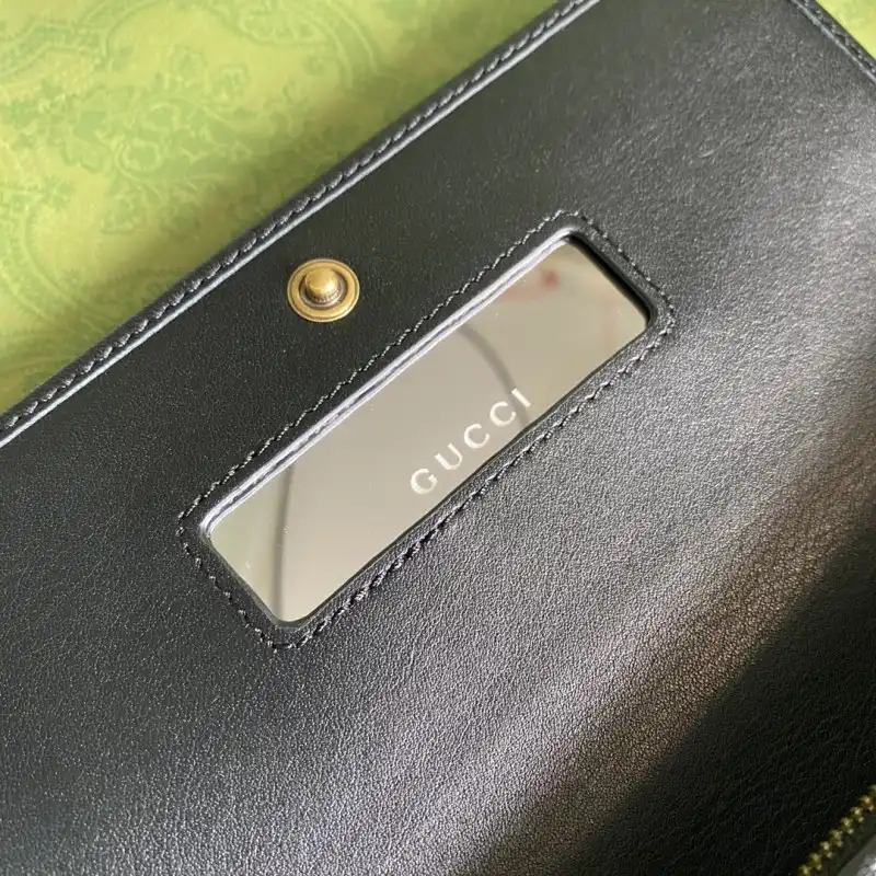 G*u*i s bags 2108ya0057