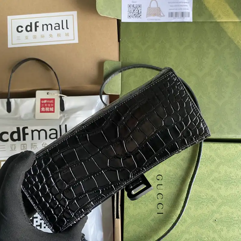 G*u*i bag 2112ya0069