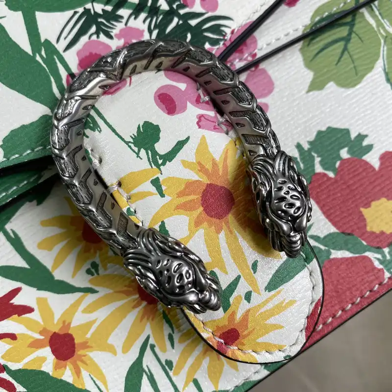 G*u*i bag 2112ya0082