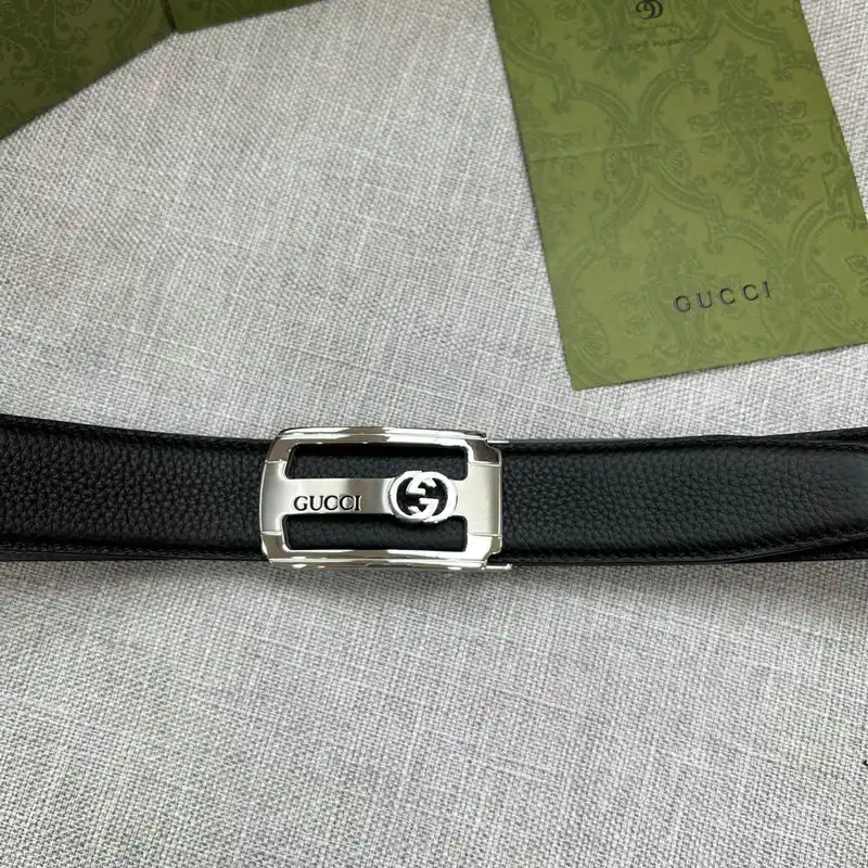 G*u*i belts 2201xa0224