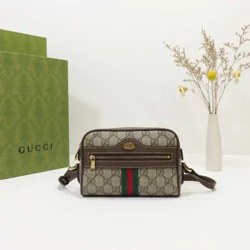 G*u*i bag 2204dj0041