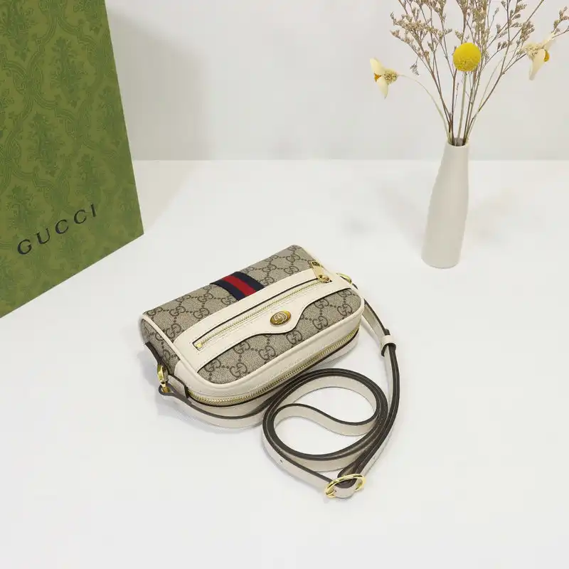 G*u*i bag 2204dj0042