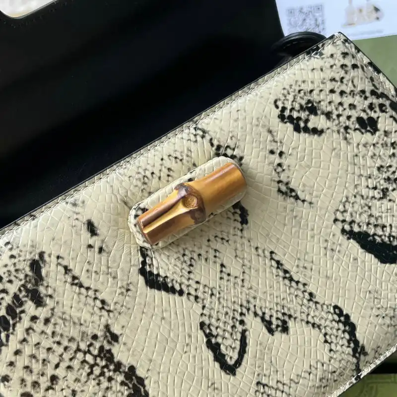 G*u*i bag 2205ya0041