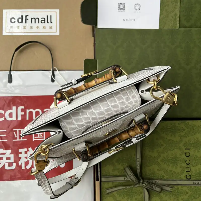 G*u*i bag 2205ya0043