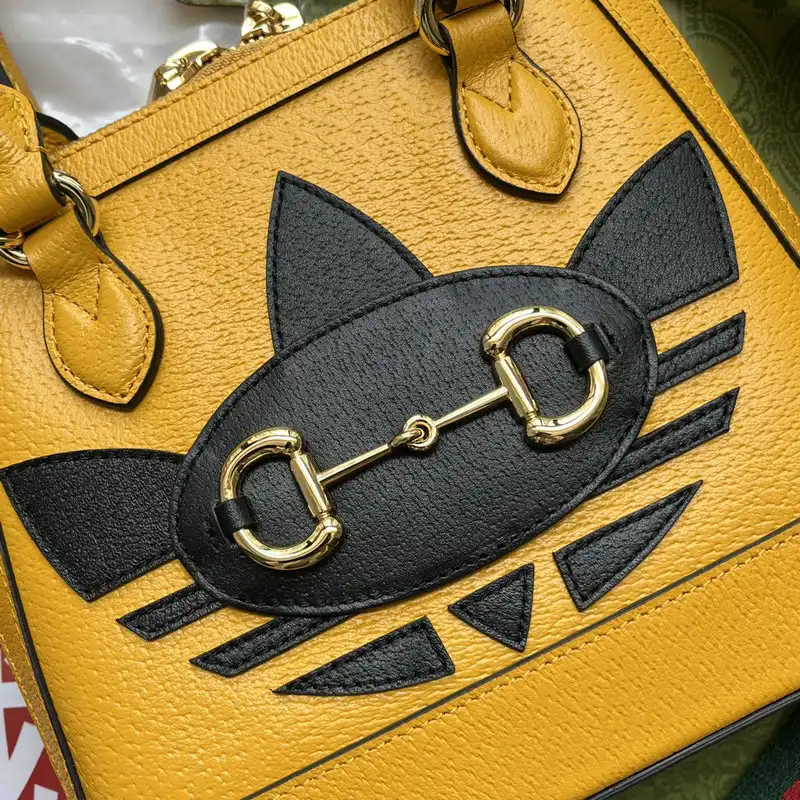 G*u*i bag 2207ya0015