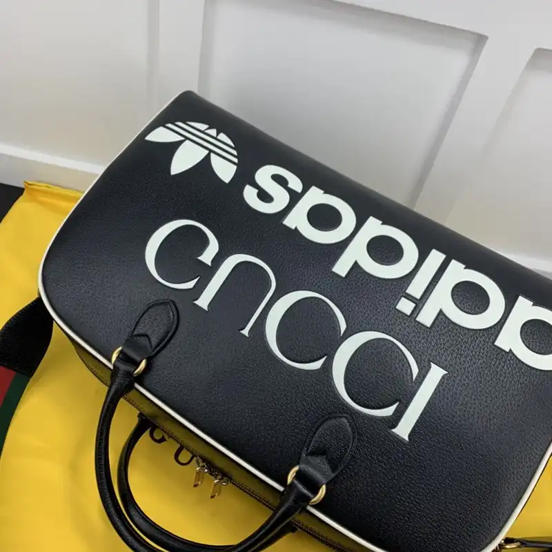 G*u*i bag 2210ya0063