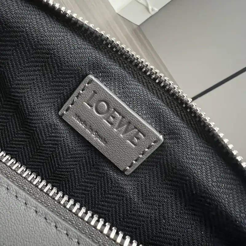 Loewe Bags 2404YA0083