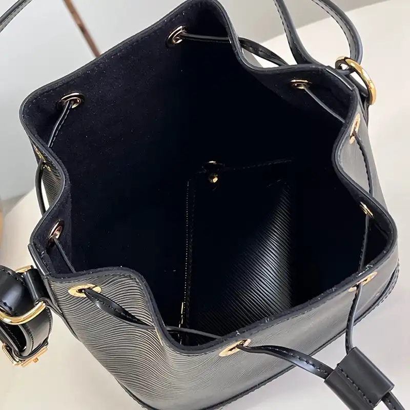 G*u*i bags 2407ya0169