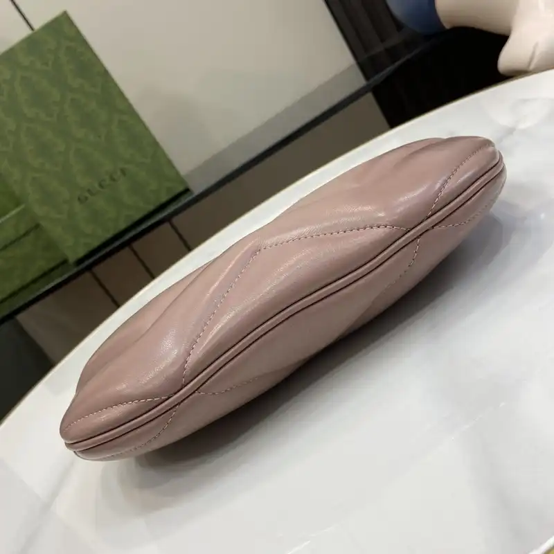 G*u*i bags 2407yz0270