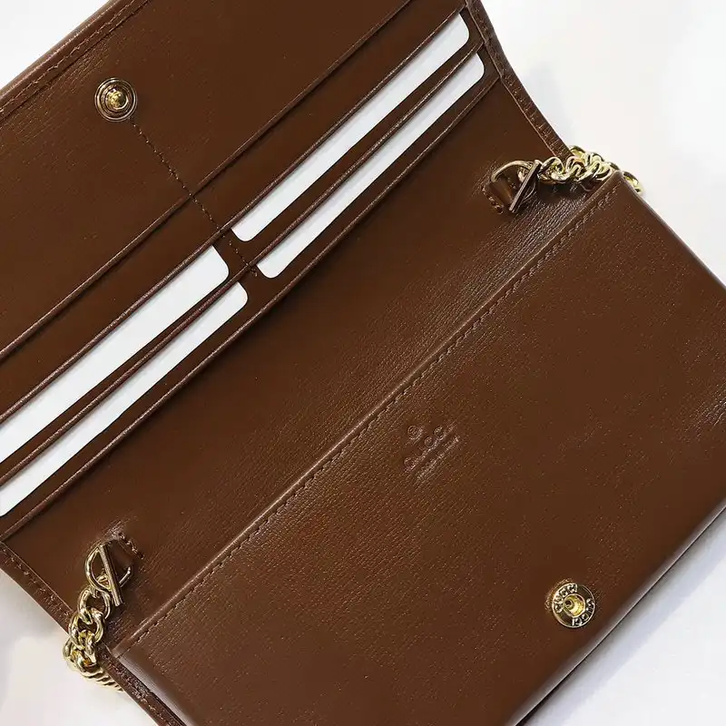 G*u*i bags 2012sh0064