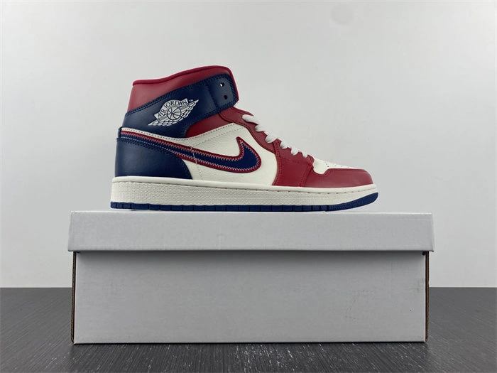 Flexible Air Jordan 1 Mid DZ5485- 3693