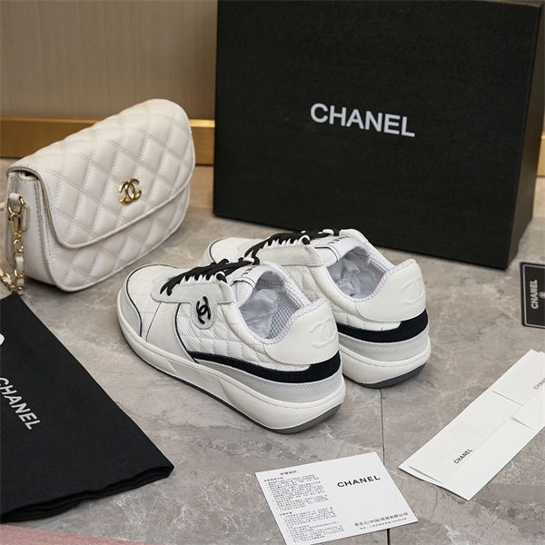 Chanal Sneakers Soft 2235