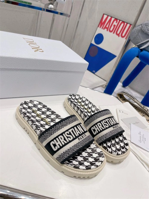 Snug Dio Slipper 5820