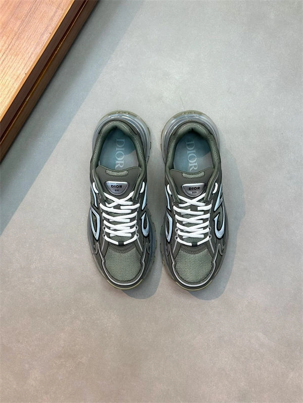 Sophisticated Dr Sneaker 1419