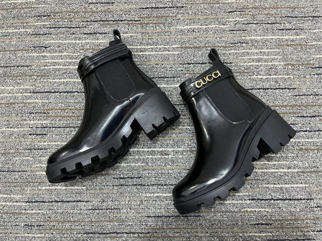 G*u*i boot women urbanstyle 522