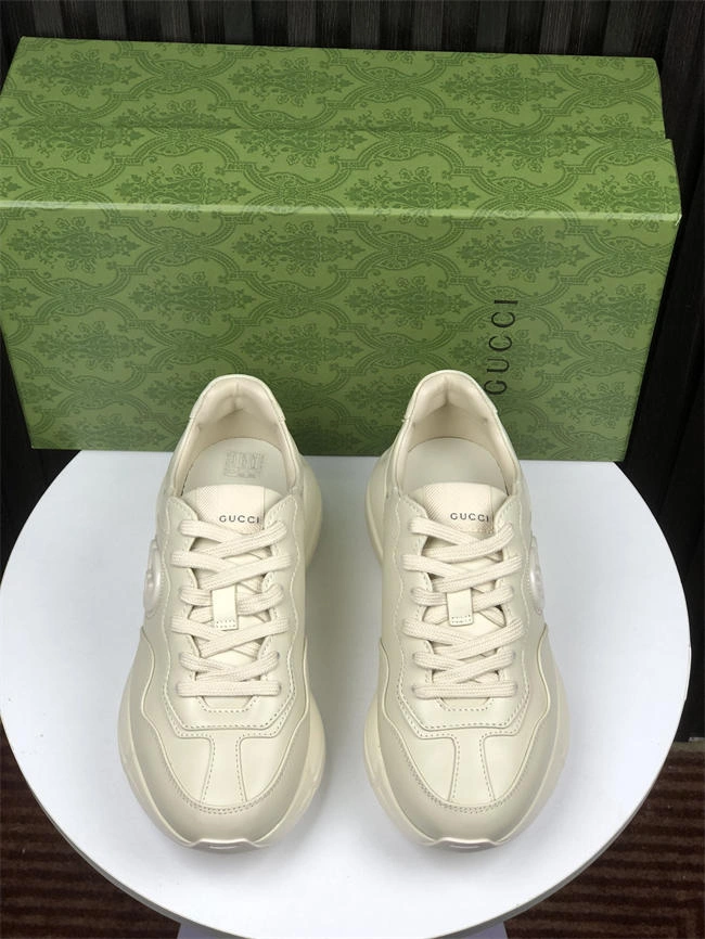 G*u*i python sneaker fashionable 35