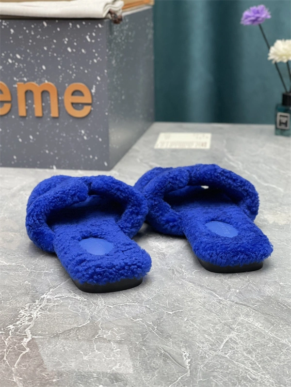 H Slipper Bright 2313