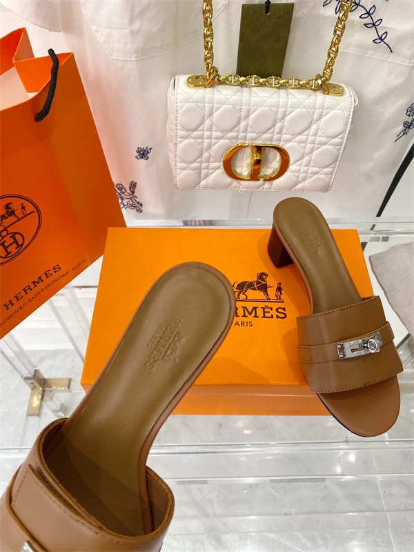 H Slipper Modern 2376