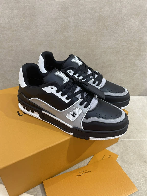 LV MoistureWicking 1822