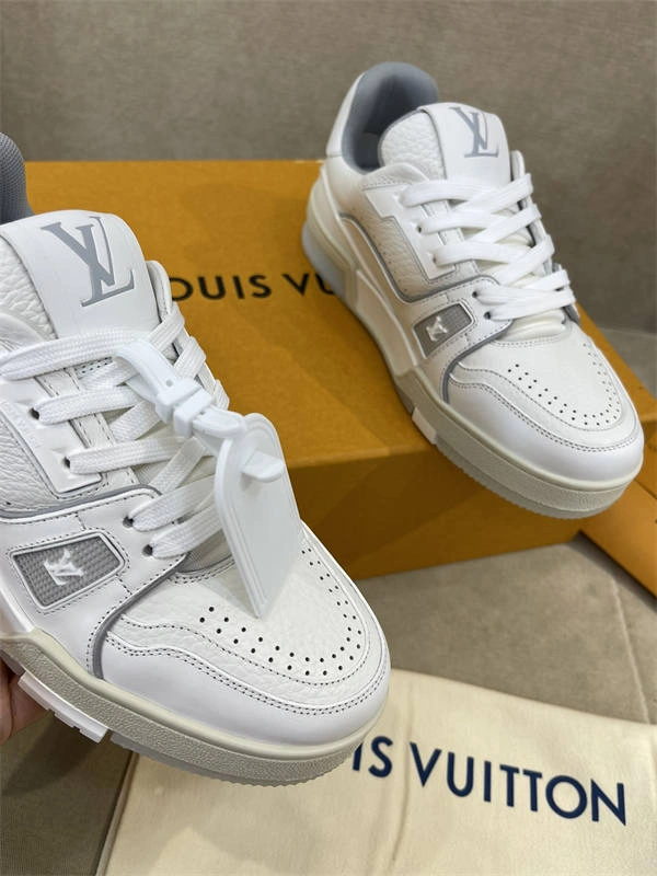 LV MoistureWicking 1856