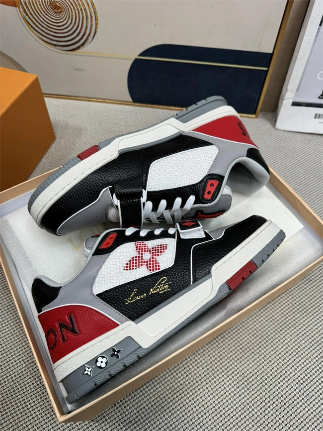 Compact Lv Trainer Sneaker 2020
