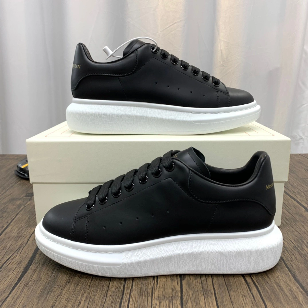 McQuen Black White Sole 553680WHGP FreshLook 2488