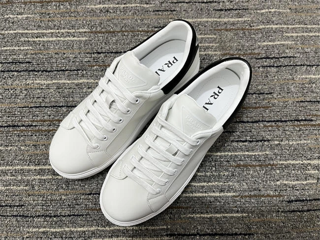 EasyMatch Prada Leather Sneaker 3318