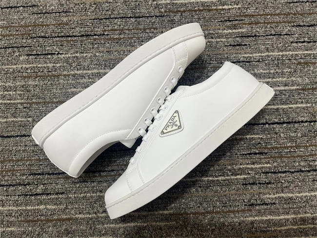 Prada Leather Sneaker Fashionable 3312