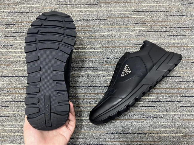 Prada Sneaker DailyWear 3357